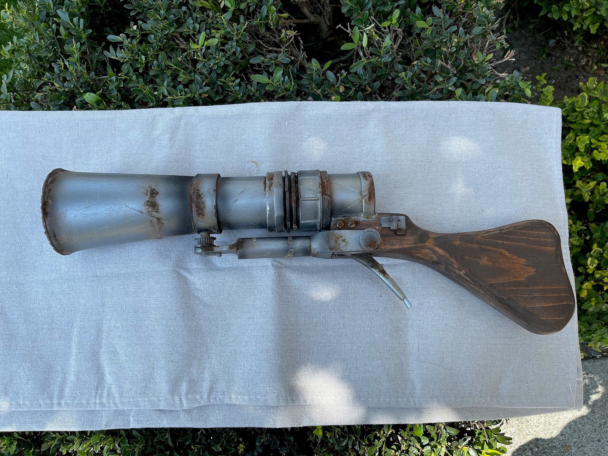 Jawa - ION Rifle - Finished with Rust - Pic 1.jpg