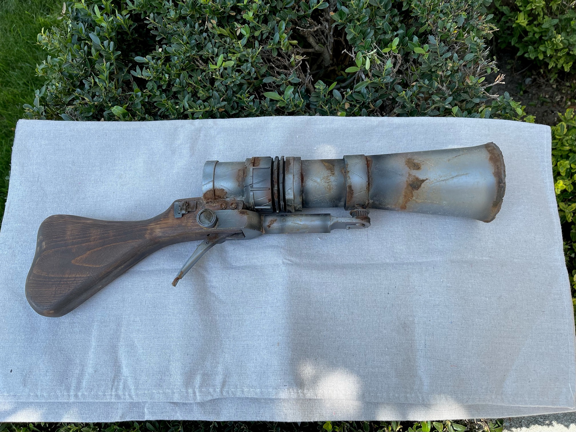 Jawa - ION Rifle - Finished with Rust - Pic 2.jpg