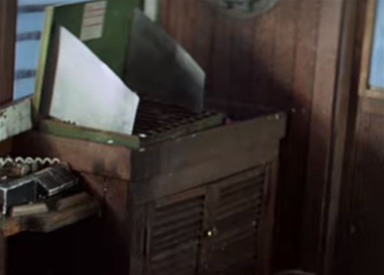 Jaws screen grabe (30).jpg