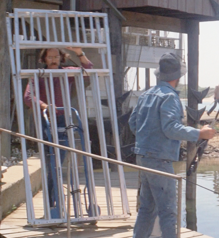 Jaws screen grabe (37).jpg