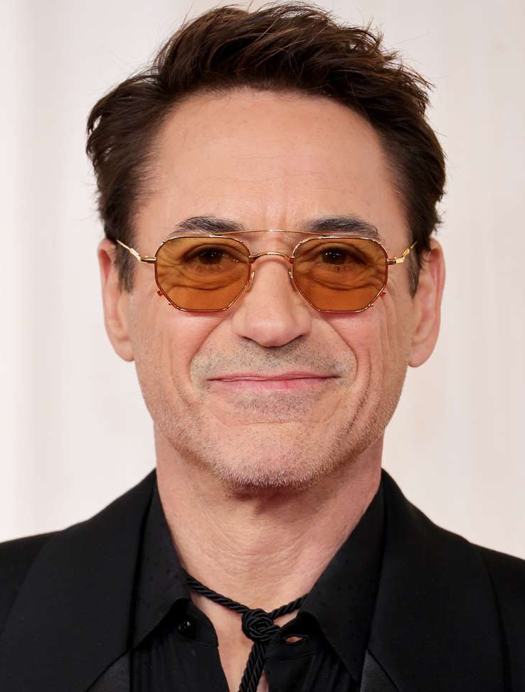 jimmy-kimmerl-robert-downey-jr-oscars-2024-031024-b88e52ff73a64b73a10e0909d131d26f.jpg