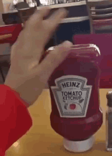 ketchup.gif