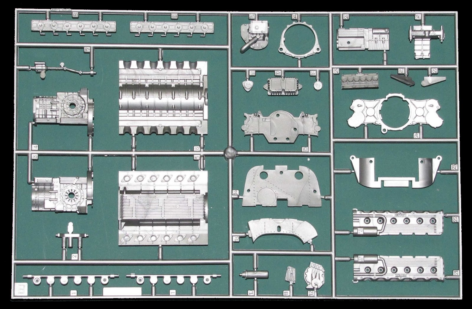 Kit Parts03.jpg
