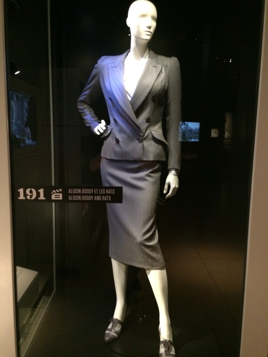 Last-Crusade-Elsa-Schneider-Costume-941x1254.jpg