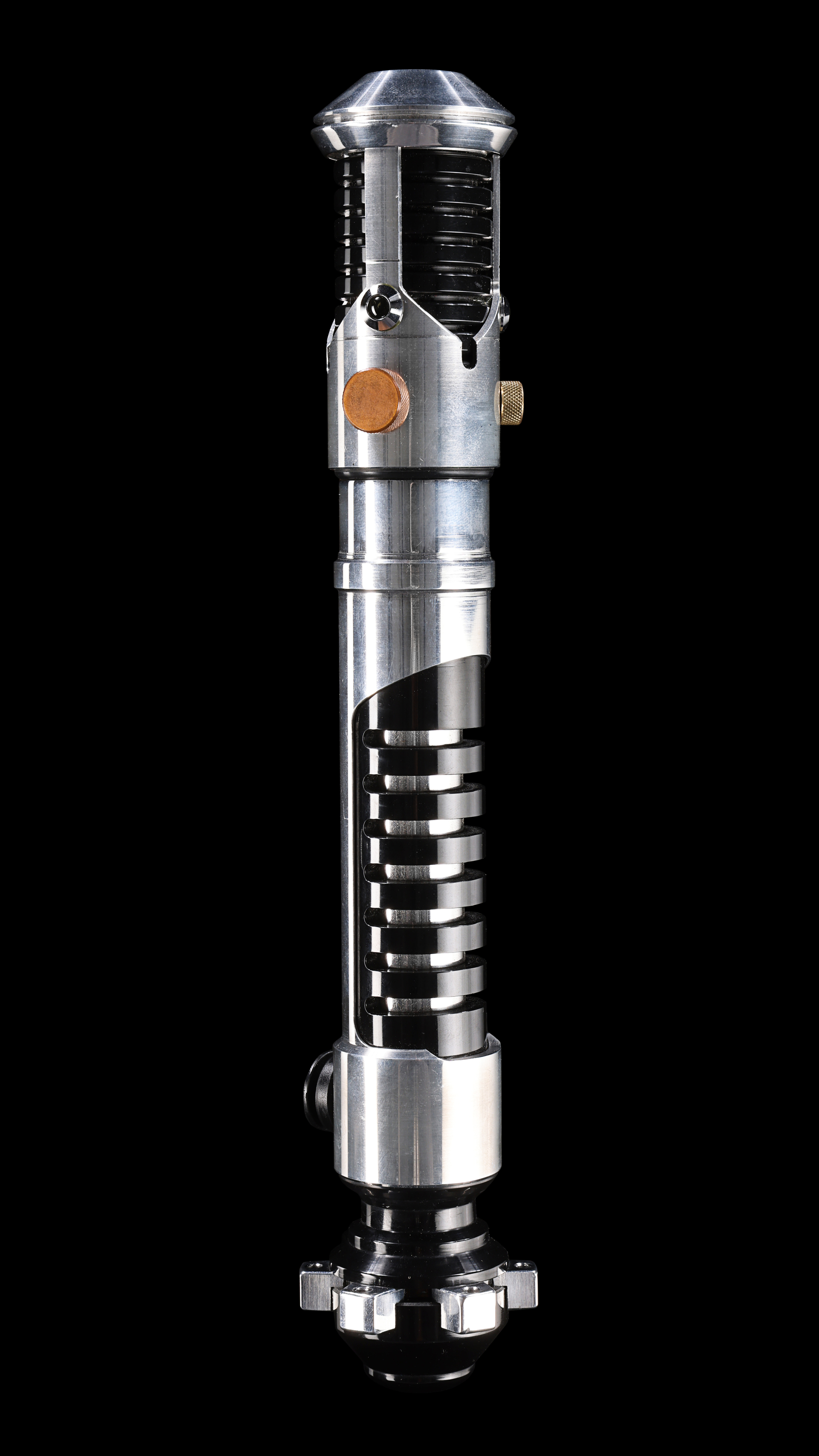 LIGHTSABER - OBI-WAN KENOBI - REVENGE OF THE SITH - UNSEEN HERO - DOMED 3-HOLE EMITTER - owned...jpg