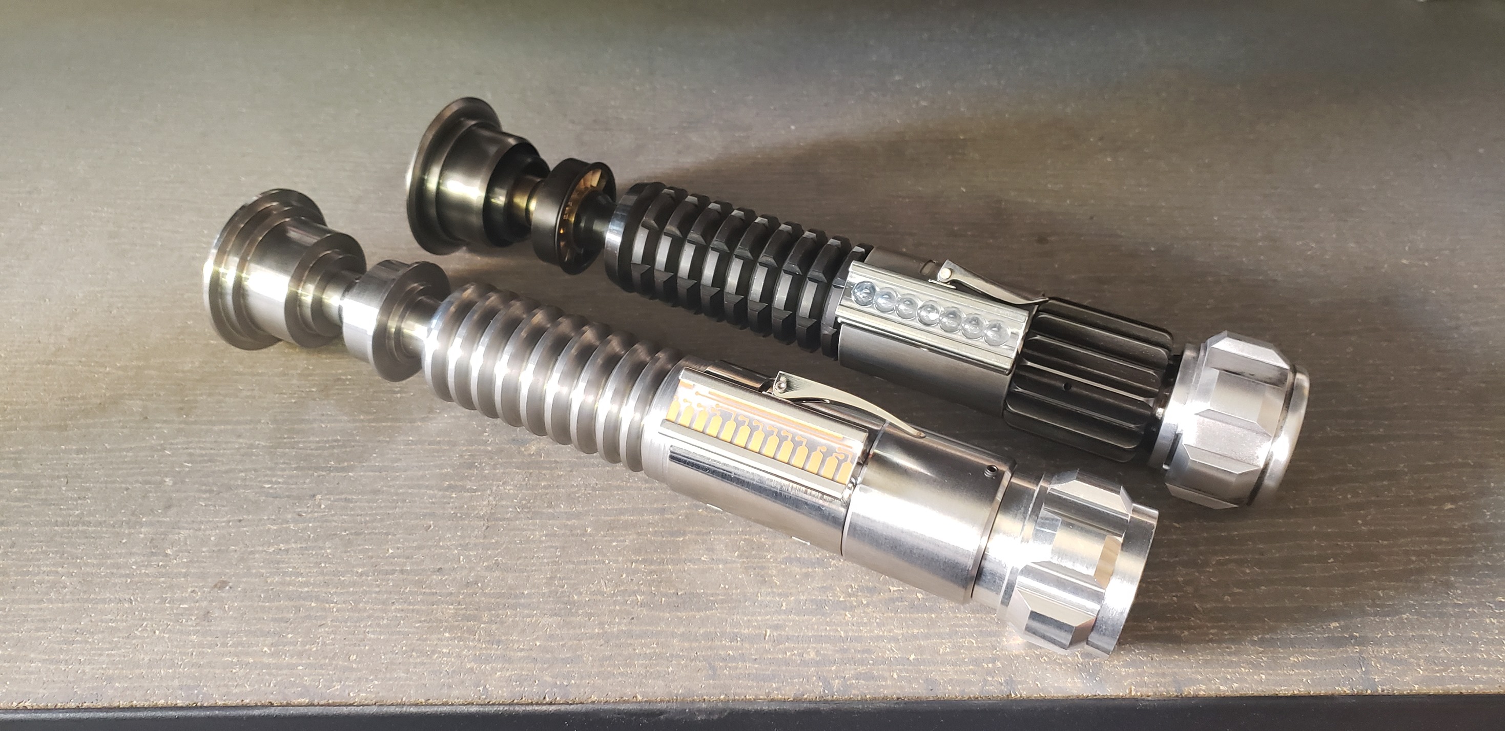 LIGHTSABER - ROMAN PROPS - LUKE V2 - STEEL - 005 - PROTOTYPE.jpg