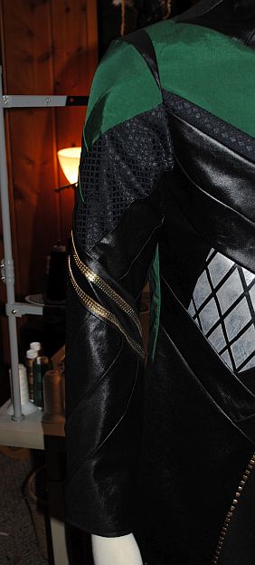 loki-sleeve-3.jpg