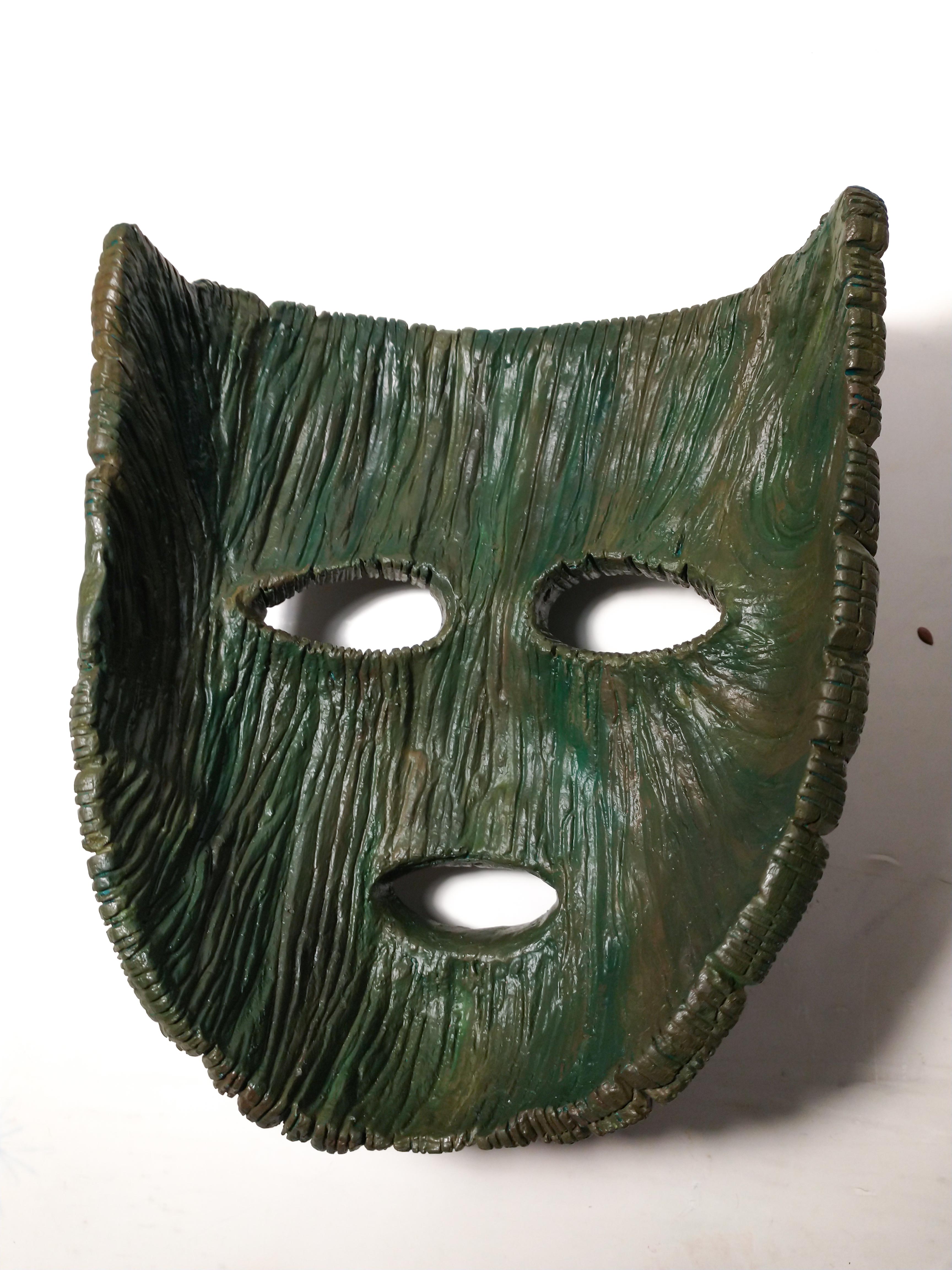 -LOKI_MASK-BACK-01.jpg