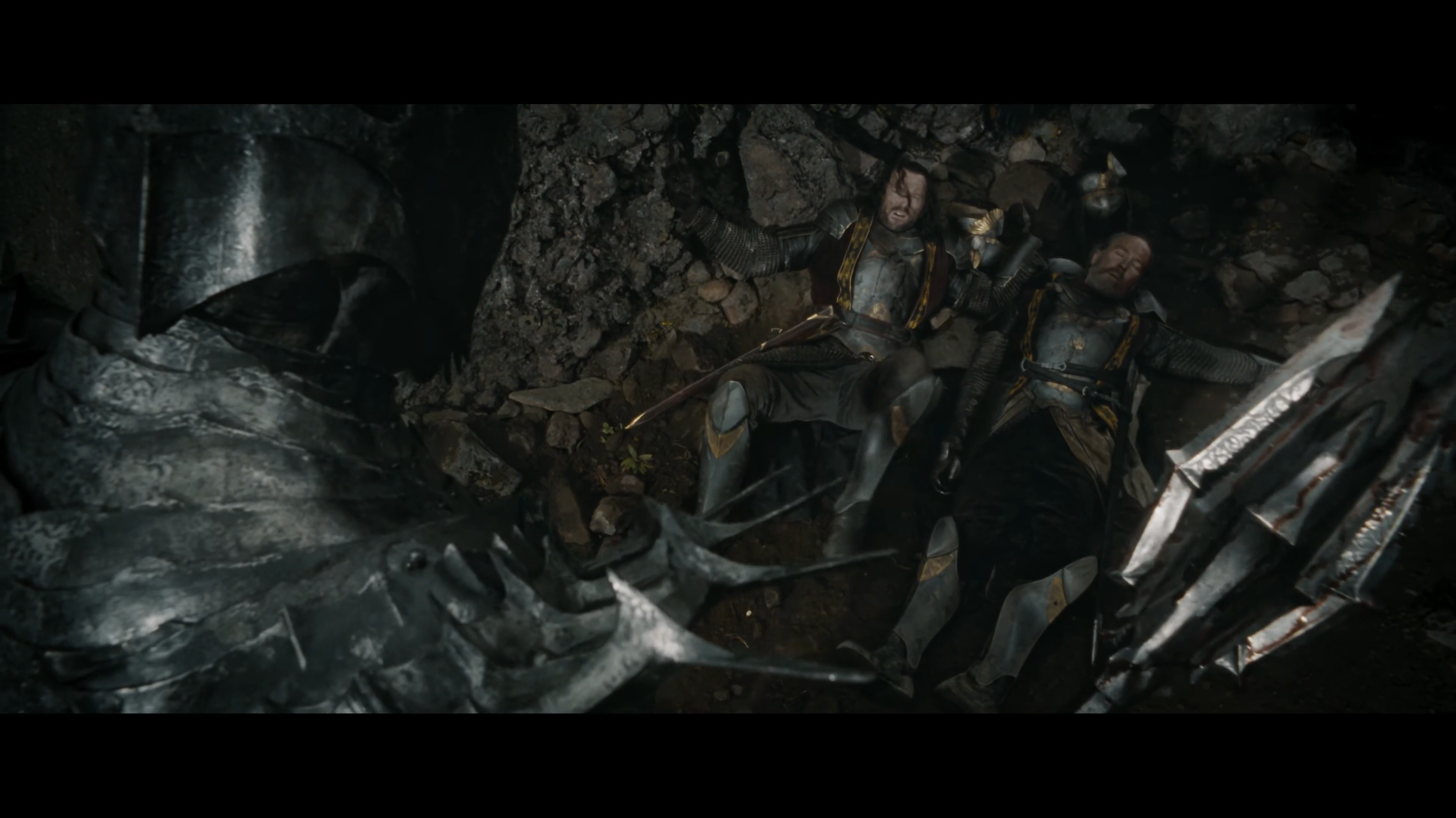 LOTR The Fellowship of the Ring - Opening Scene - (HDR - 4K - 5.1).00_03_18_17.Still012.png
