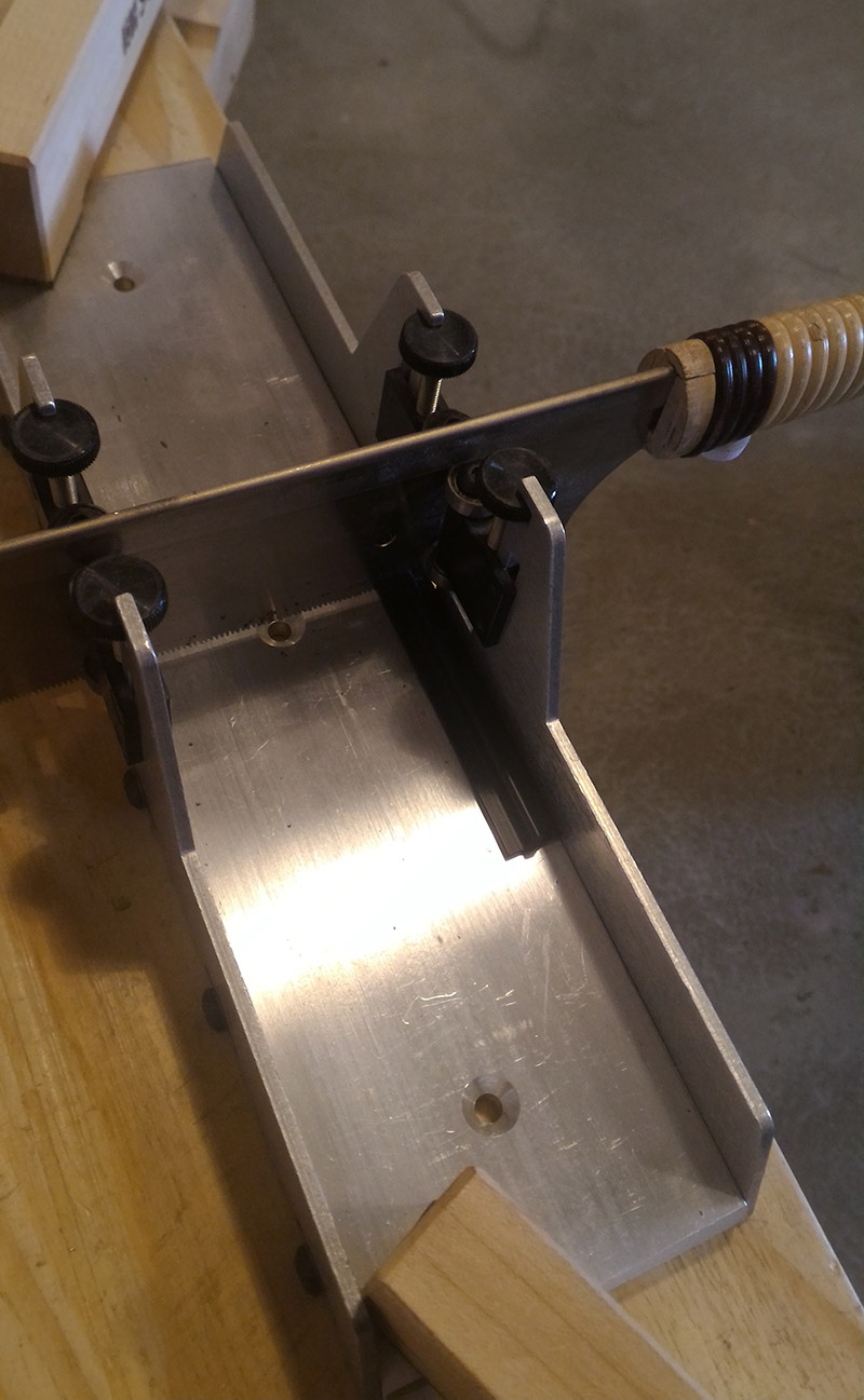 luke_esb_screws_06.jpg