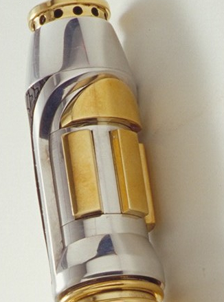 mace-windus-lightsaber_96a893e2.jpeg