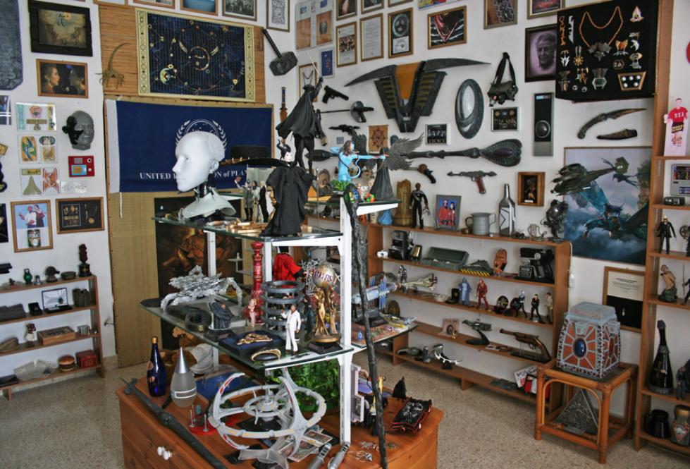 malefdisp-979x665.jpg