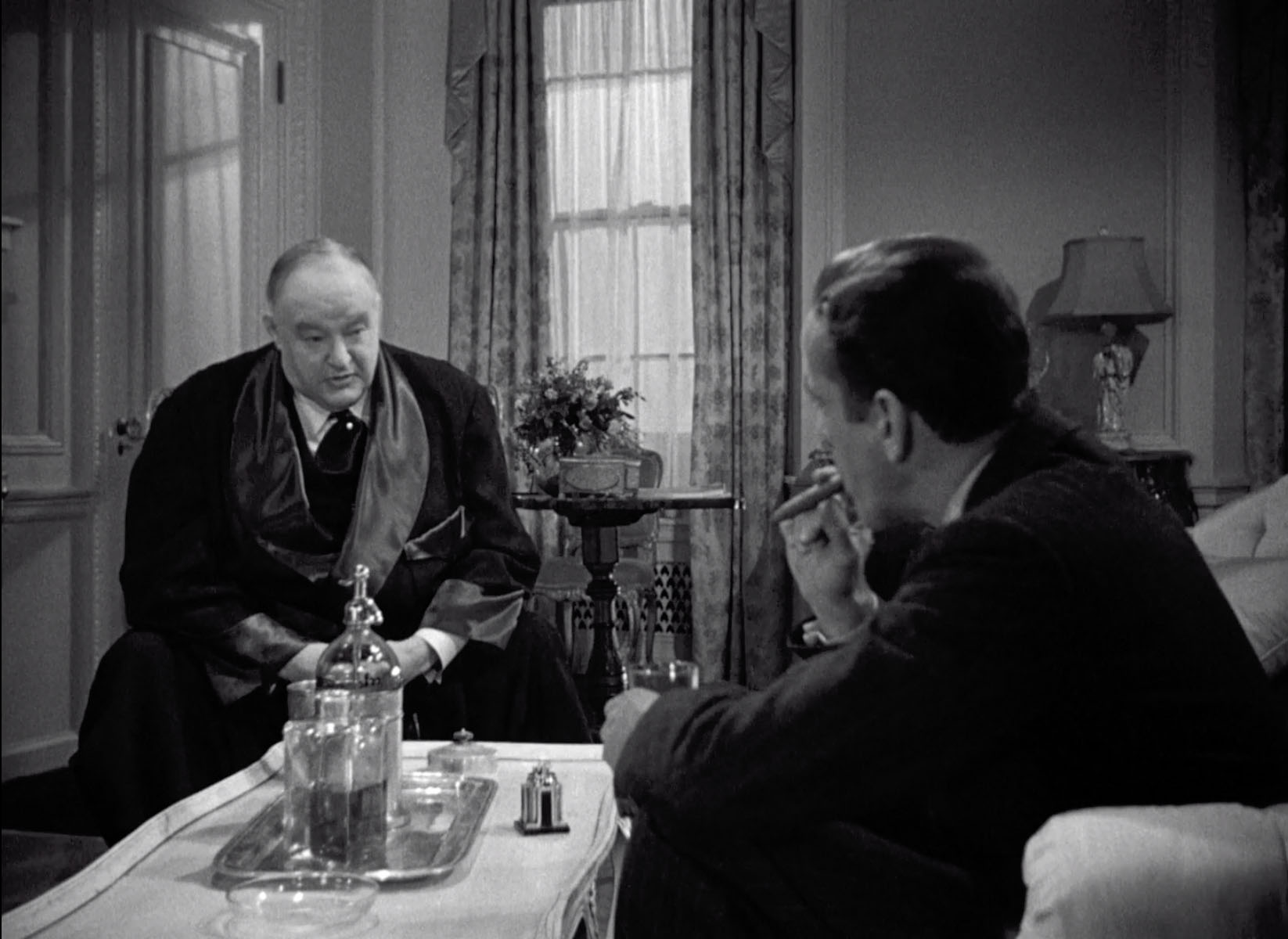 Maltese Falcon Gutman Lighter 03.jpg