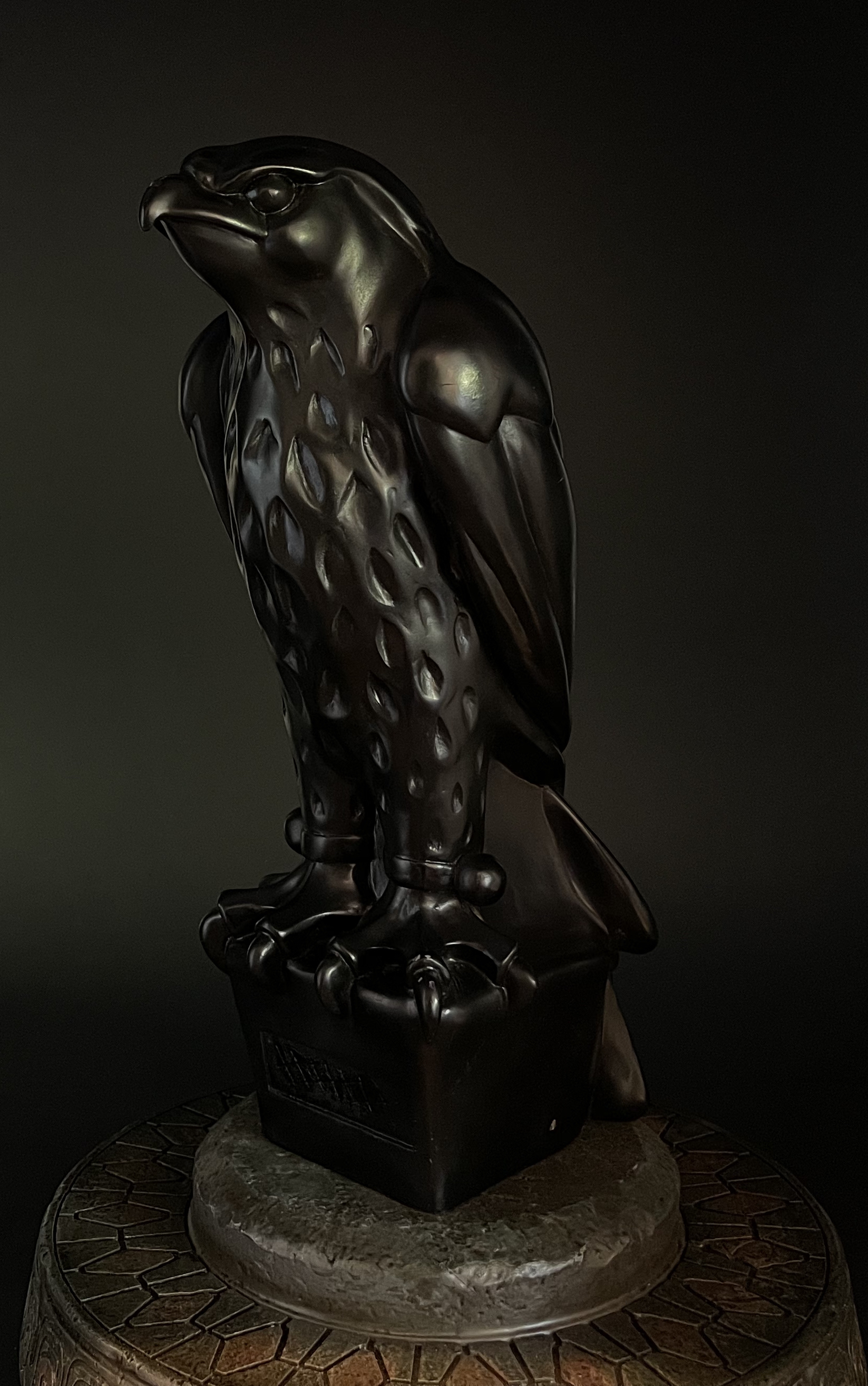 Maltese Falcon Statue - Peter Schifrin Signed - John's Grill San Francisco  - 25.jpeg