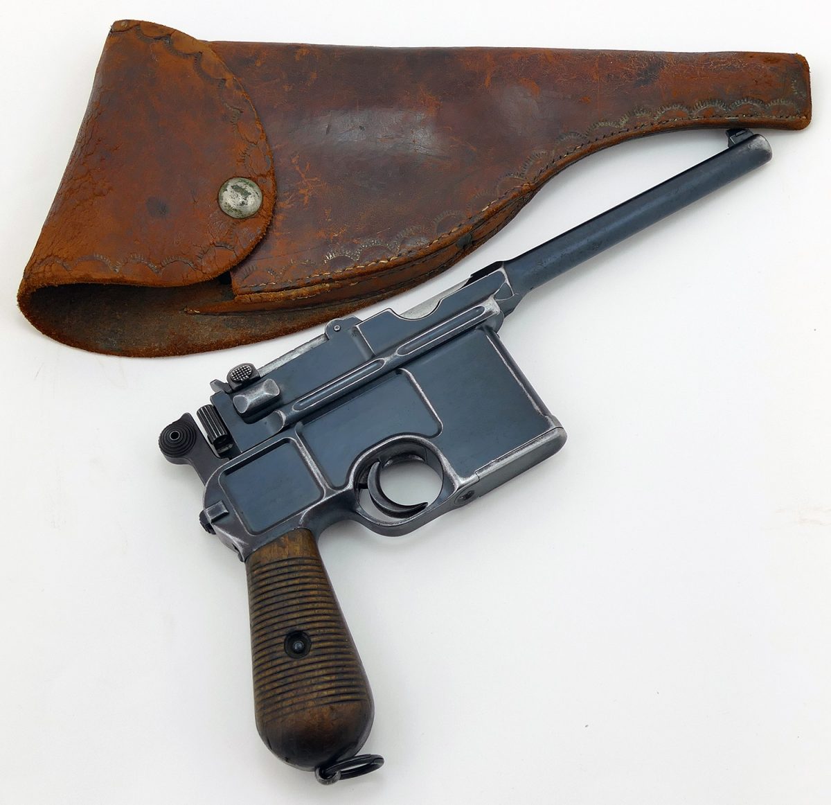mexican-marked-broomhandle-mauser-c96-second-gun-8-1200x1162 (1).jpg