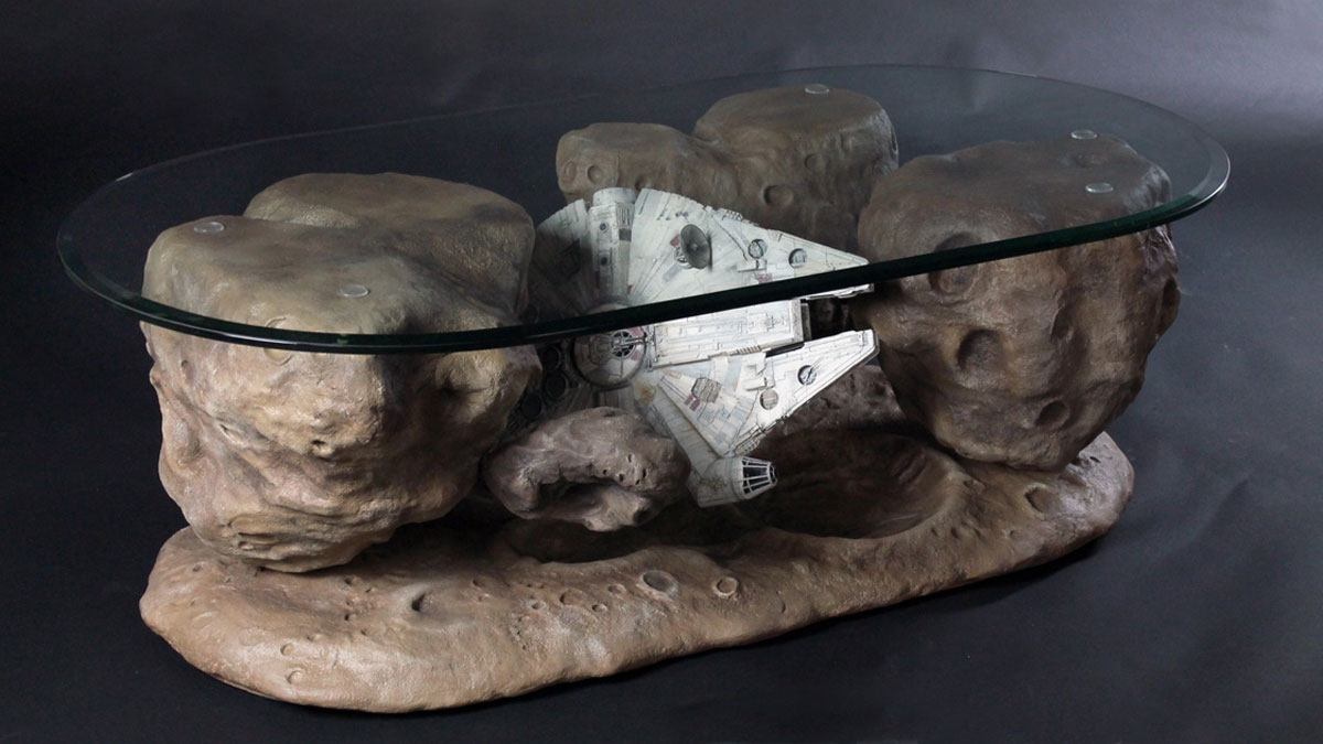 millennium-falcon-asteroid-27207.jpg