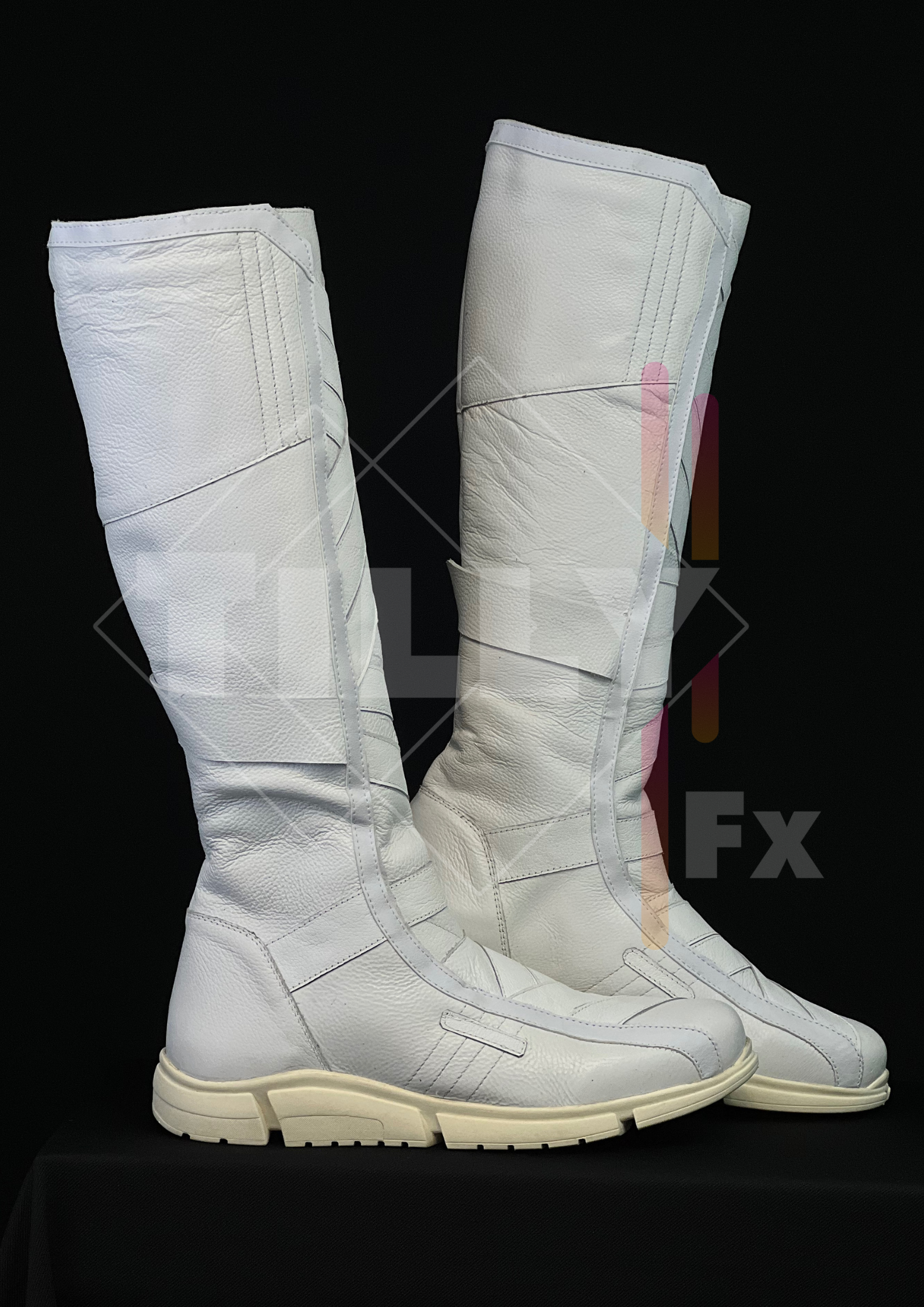 Moon Knight Boots (2).png