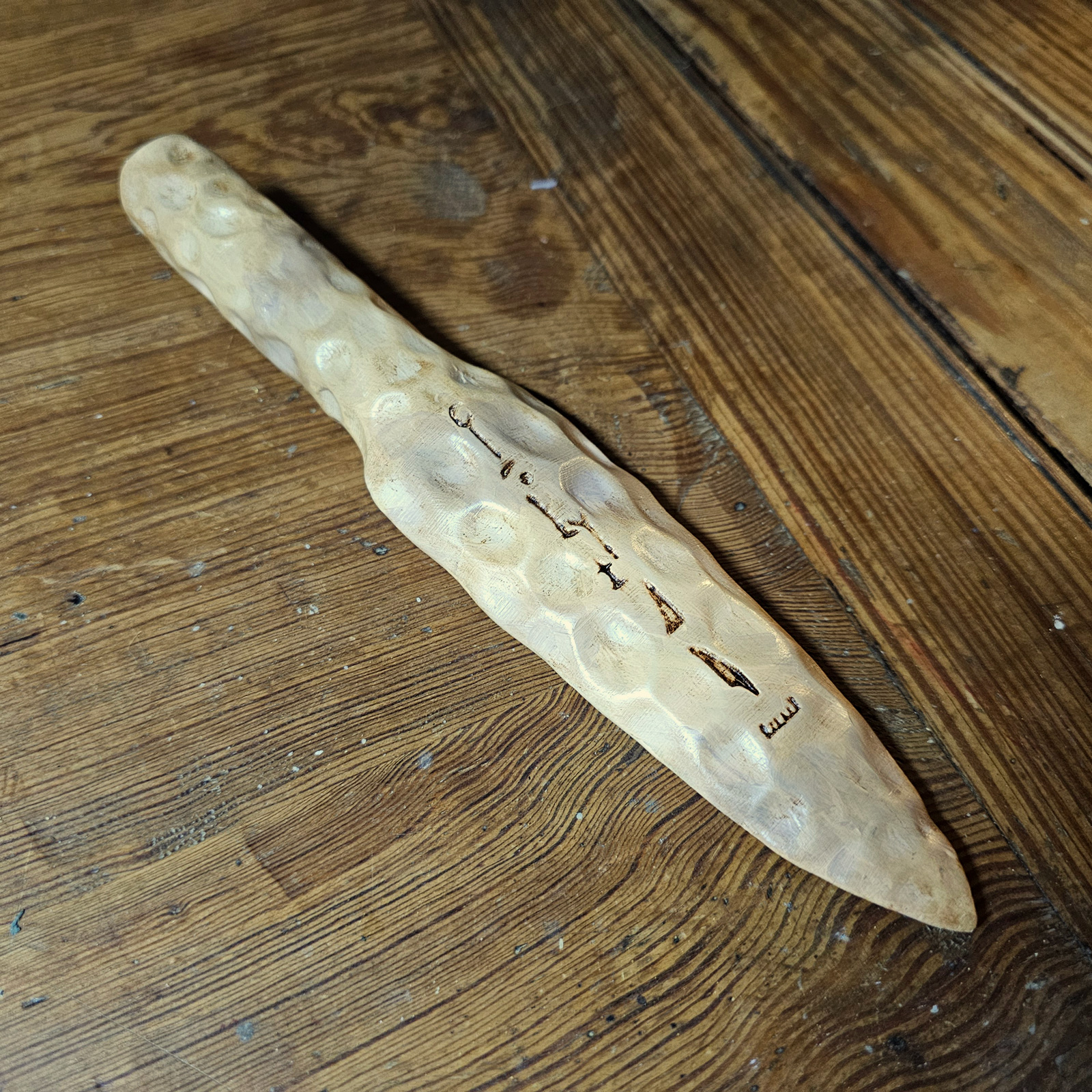 Mummy-Dagger.jpg