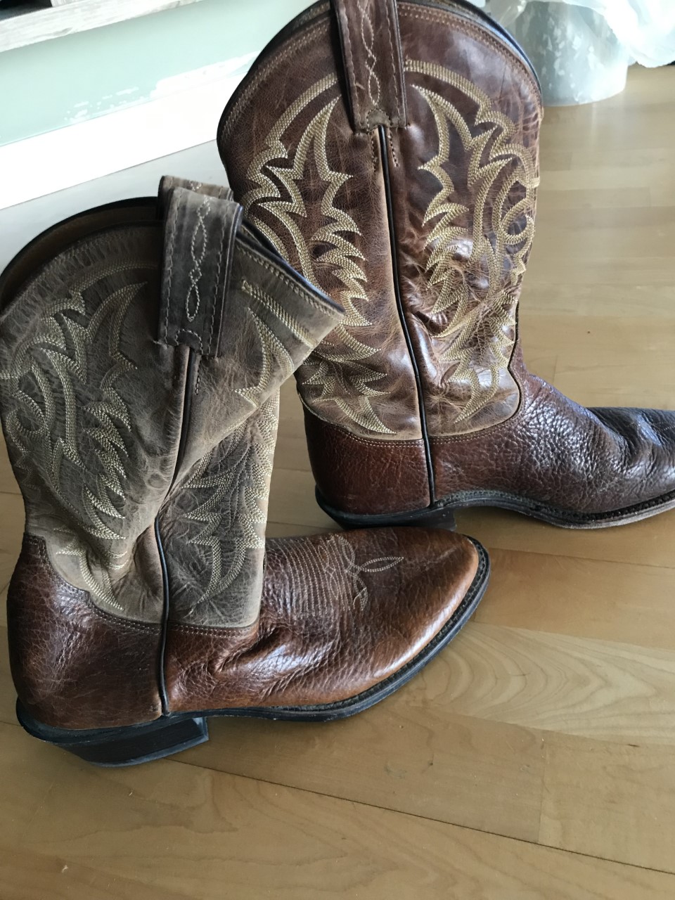 MY TONY LAMA 7938s.jpg