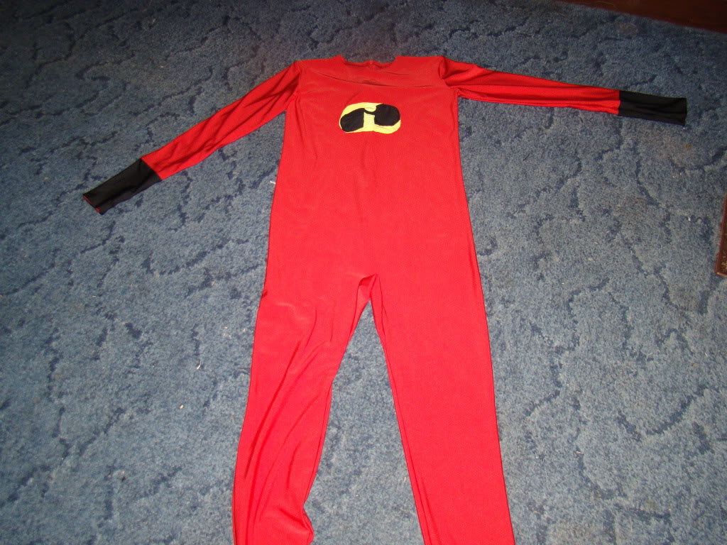 mywrongsuit1.jpg