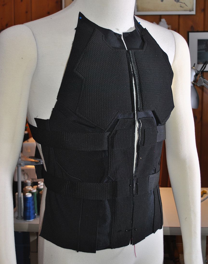 n-monkey-vest-2.jpg