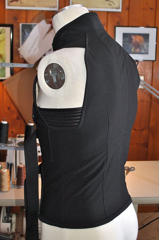 n-monkey-vest-7.jpg