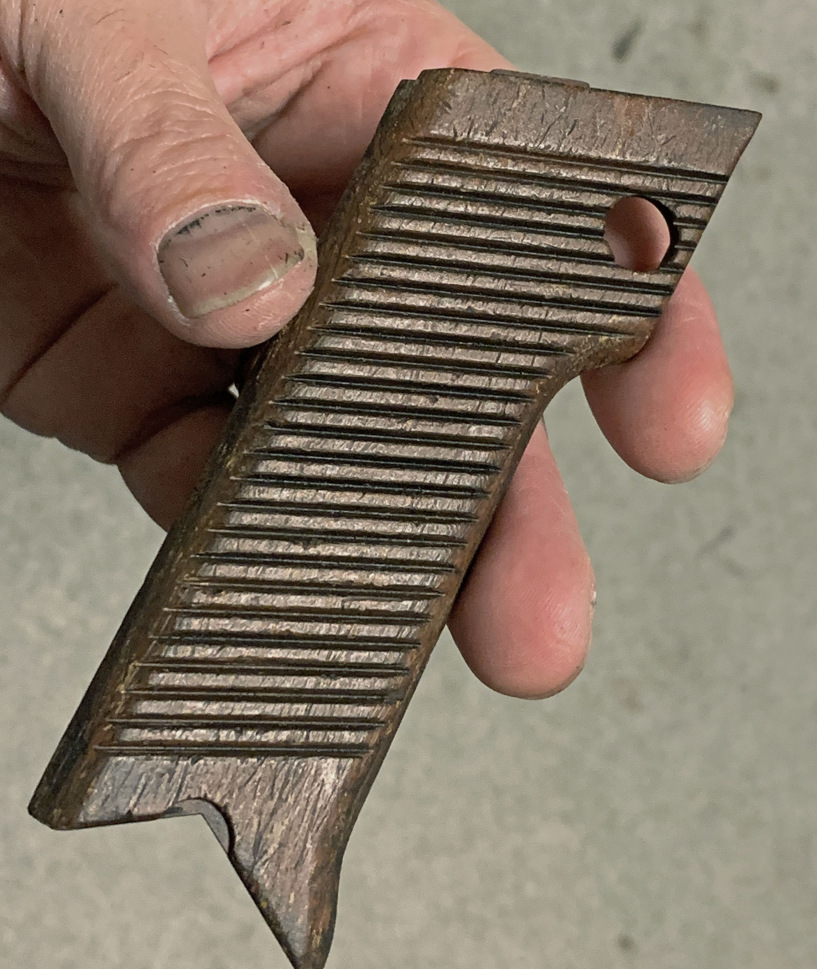 Nambu_Grip.jpg