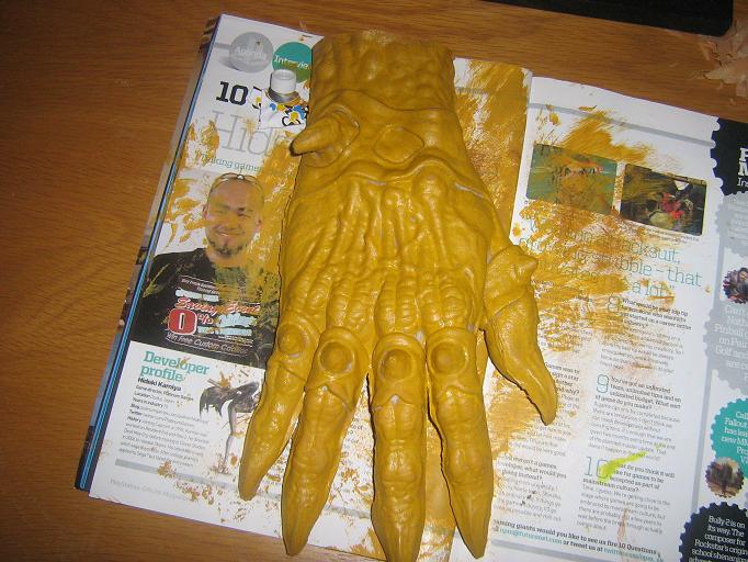 new_hands_002.JPG