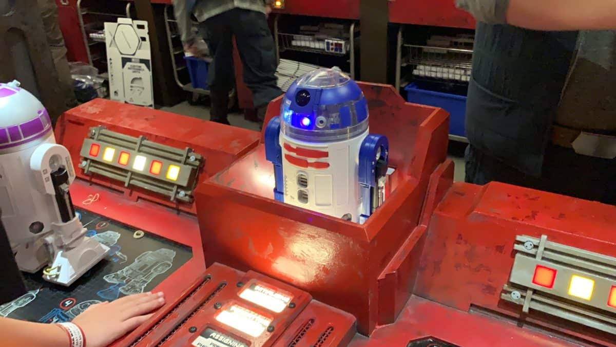 ng-day-may-2019-droid-building-workshop_6-1200x675.jpg