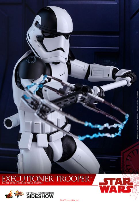 oner-trooper-sixth-scale-figure-hot-toys-903083-04.jpg