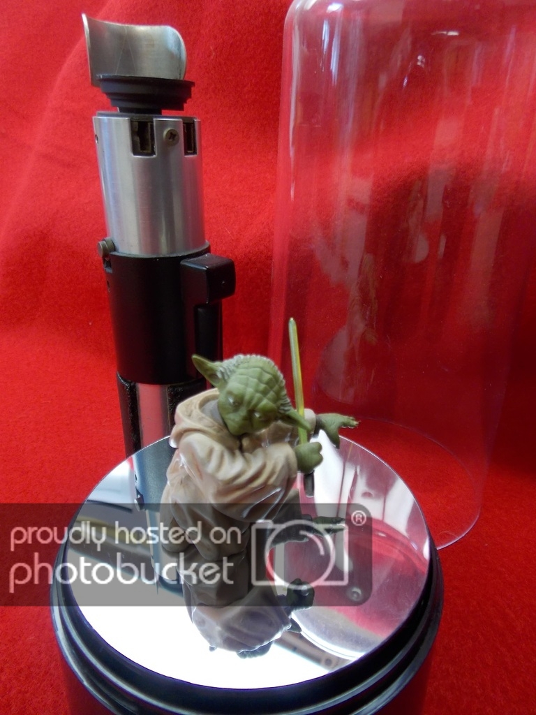 Original%20VD%20Yoda%20Saber%203_zpsfo4p4mqz.jpg