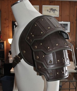 pauldron-31.jpg