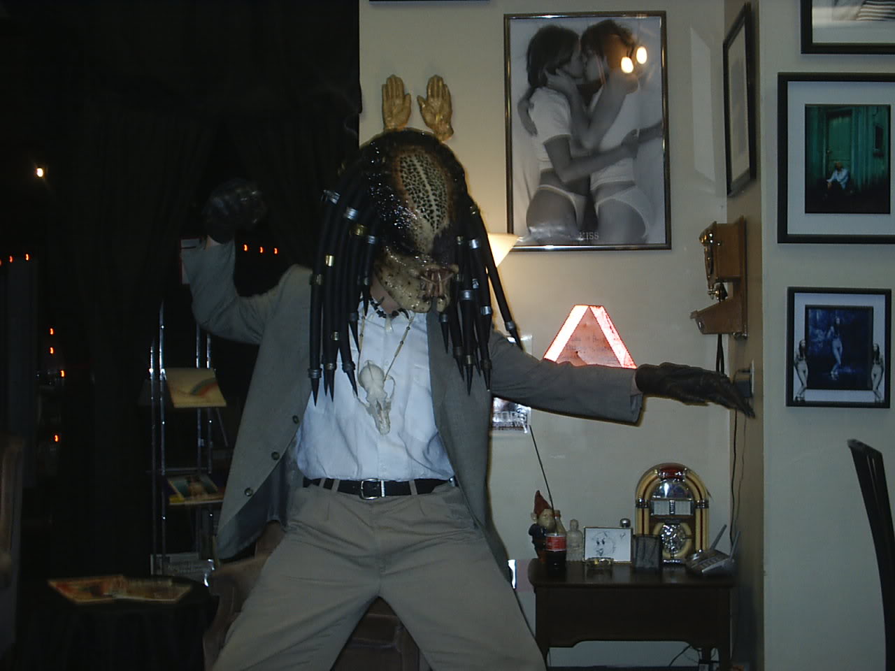 Pose.jpg