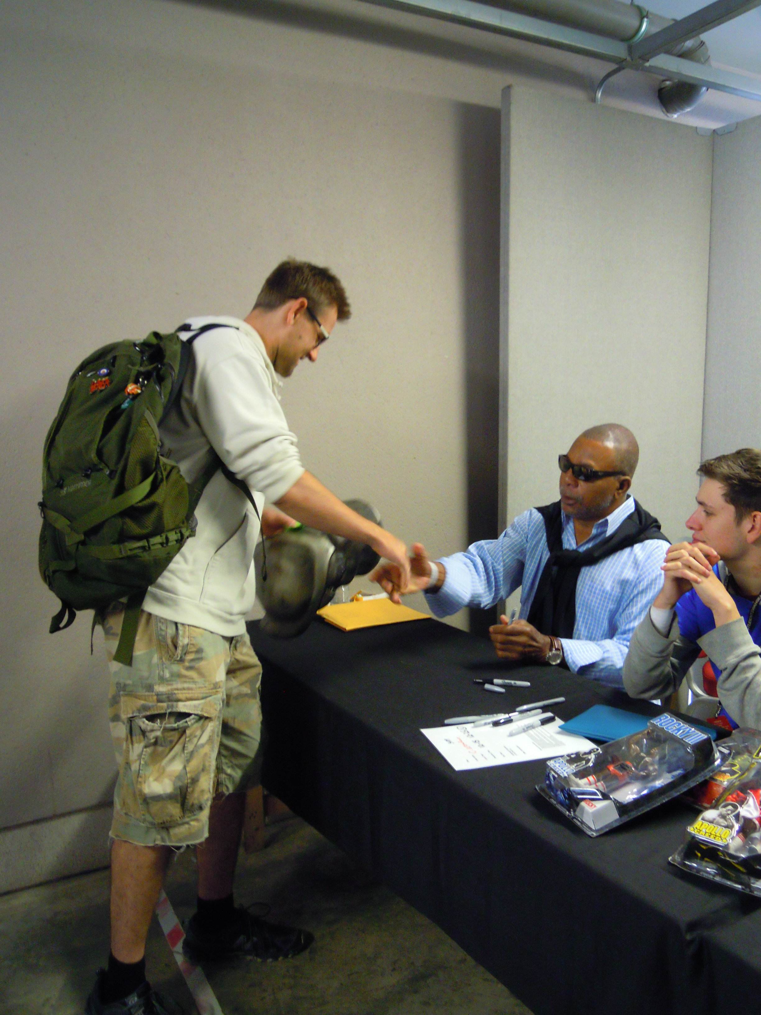 Pred Bio Carl Weathers aka Dillon (1).jpg
