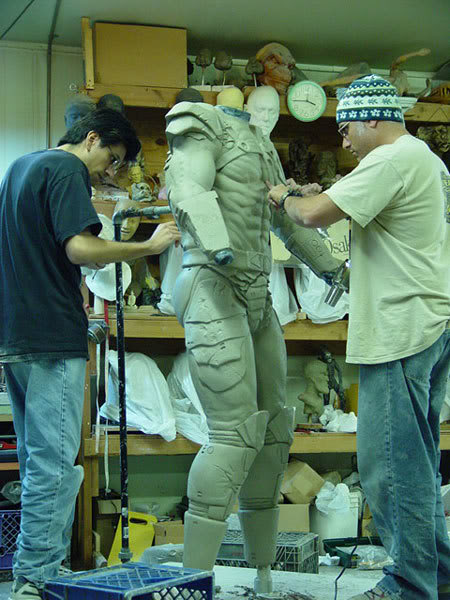 pred-suit20sculpt8.jpg