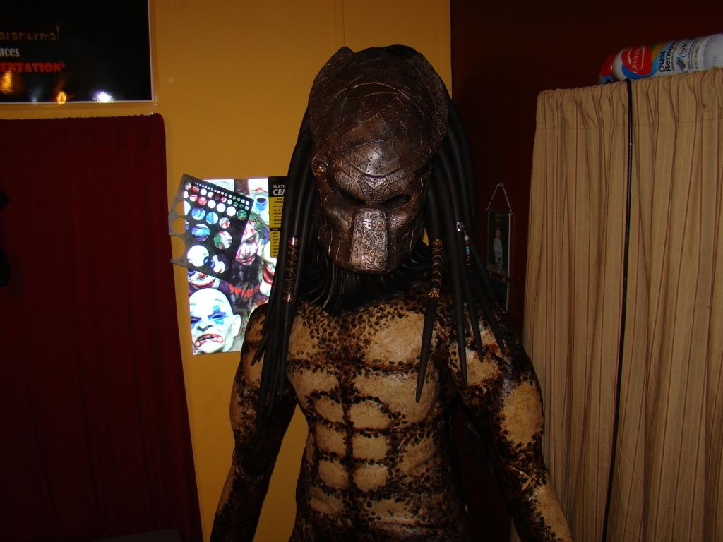 predator mask 423.jpg