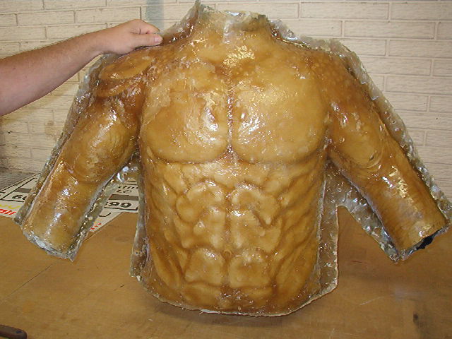 Predator torso in fiberglass 013.jpg