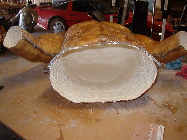 Predator torso in fiberglass 018.jpg