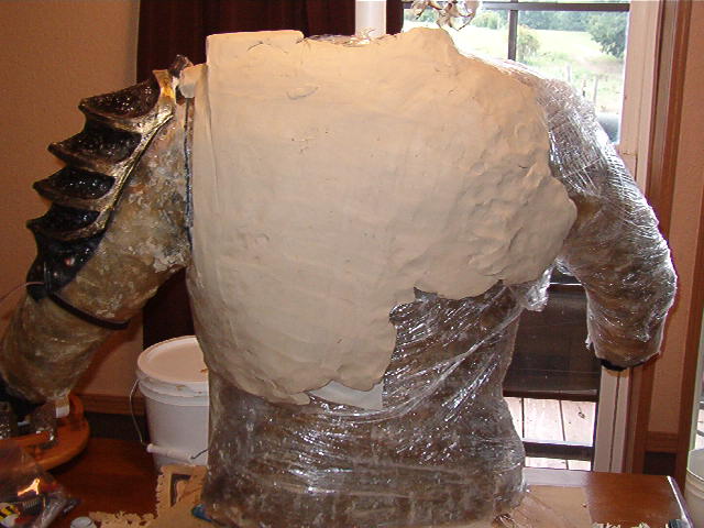 Predator torso in fiberglass 020.jpg