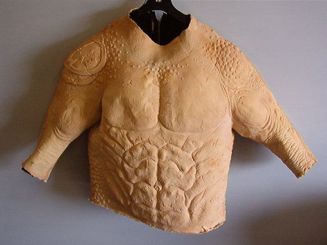 Predator torso in latex and lining 001.jpg