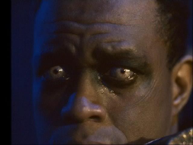 predator_2_disc2-15.jpg