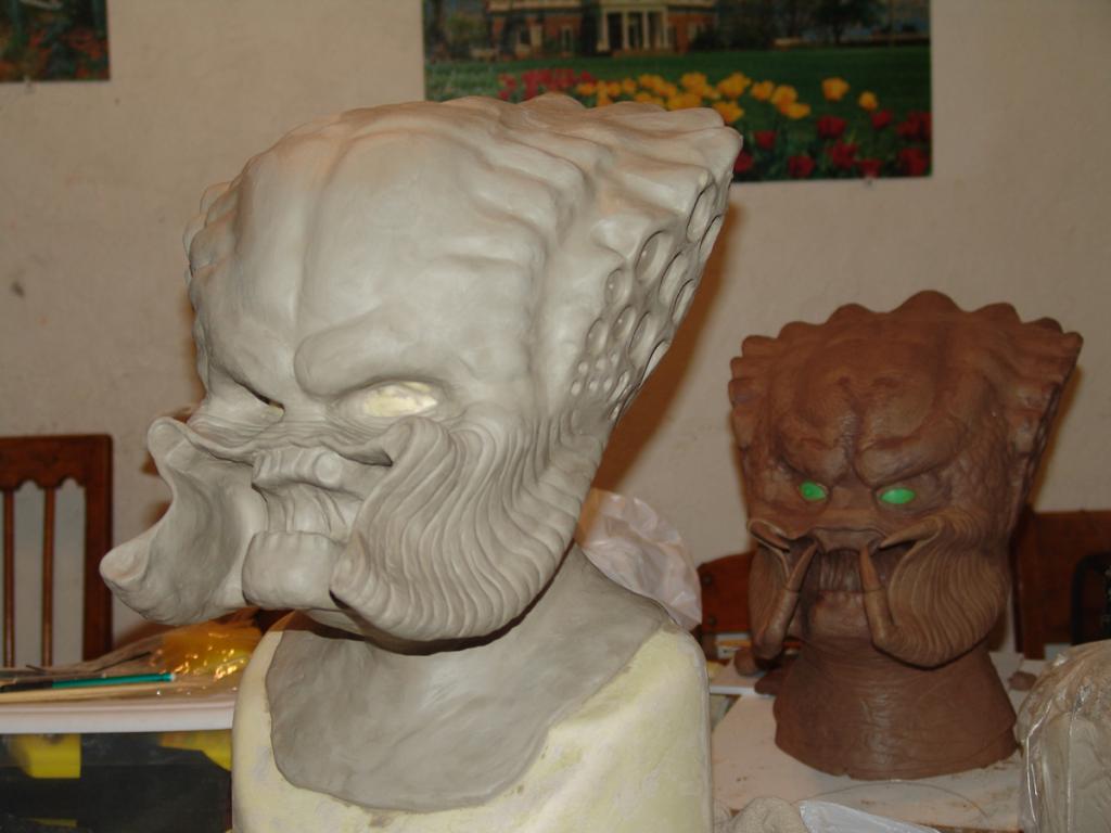 Predator_Sculpt04_zpse92bac28.jpg