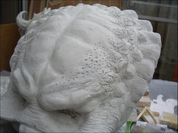 PREDATOR_Sculpture__s_13_by_purplenothing.jpg