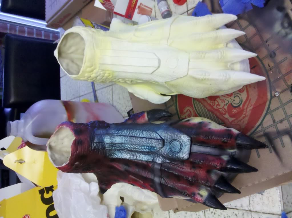 predatorfeet.jpg