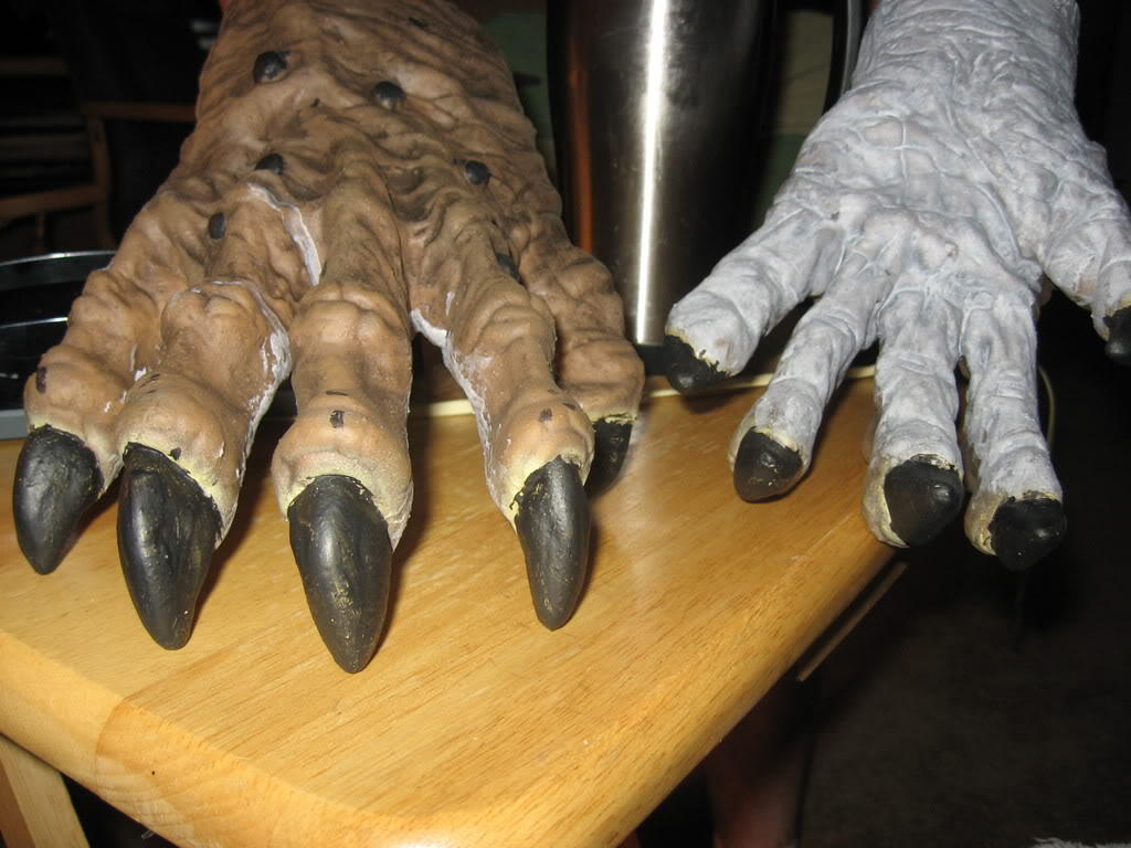 PREDATORHANDS002.jpg
