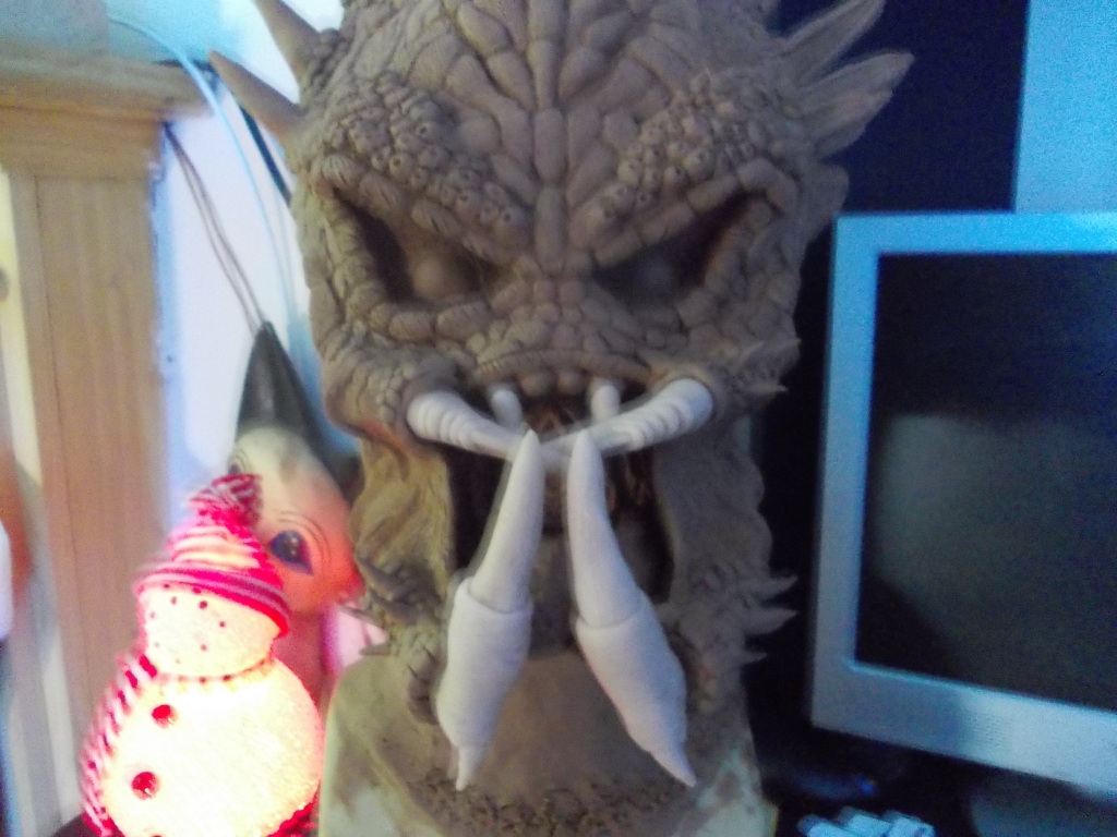 predatormask040.jpg