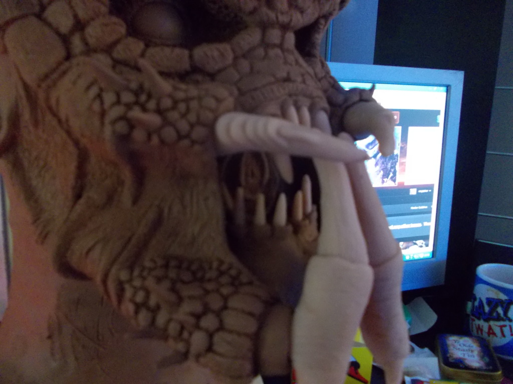 predatormask042.jpg
