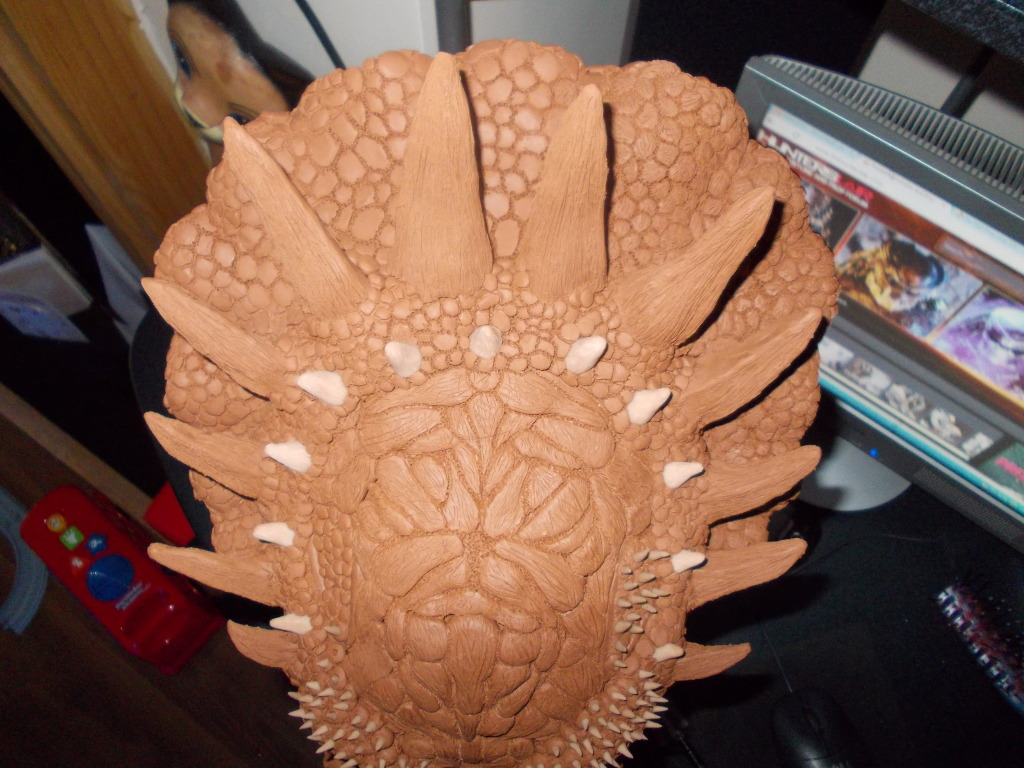 predatormask075.jpg