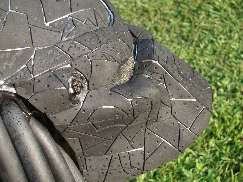predatormask240.jpg