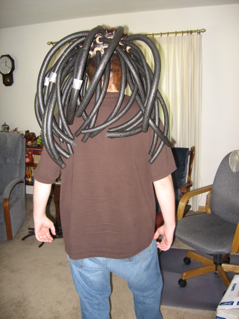 predatormaskwithdreads003.jpg